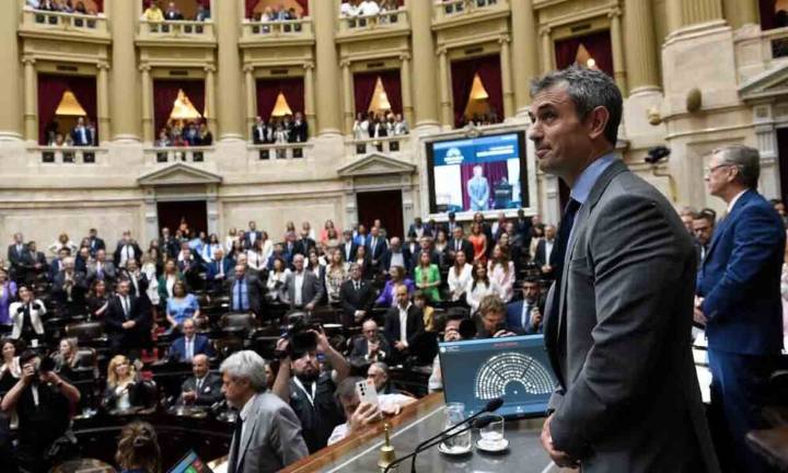 El Gobierno busca aprobar el Presupuesto y avanzar en la reforma laboral con el nuevo Congreso