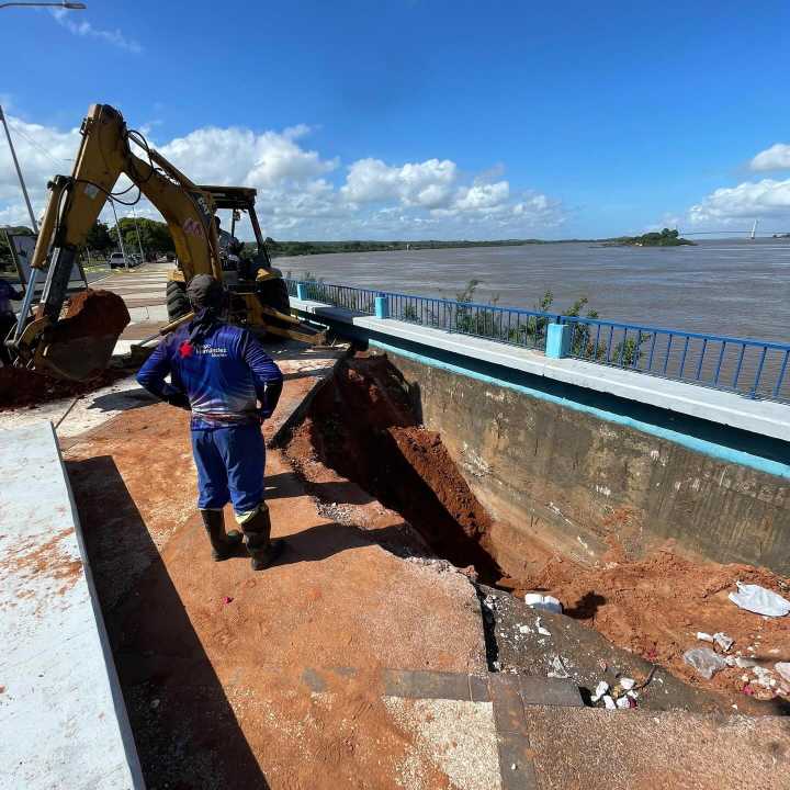 Evalúan posibles causas del socavamiento en caminería del Paseo Orinoco