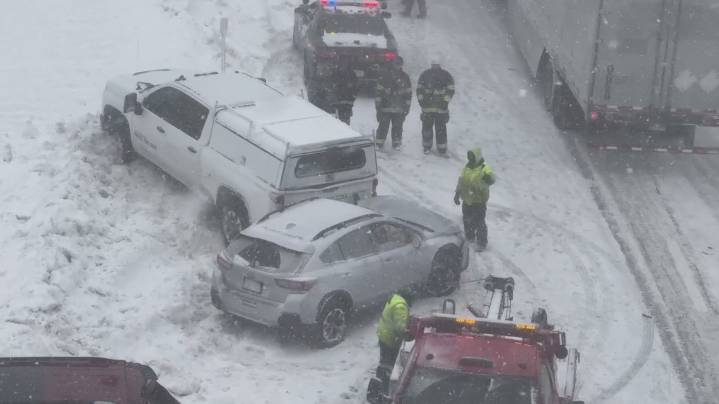 Transportation officials, police vow to better coordinate this winter