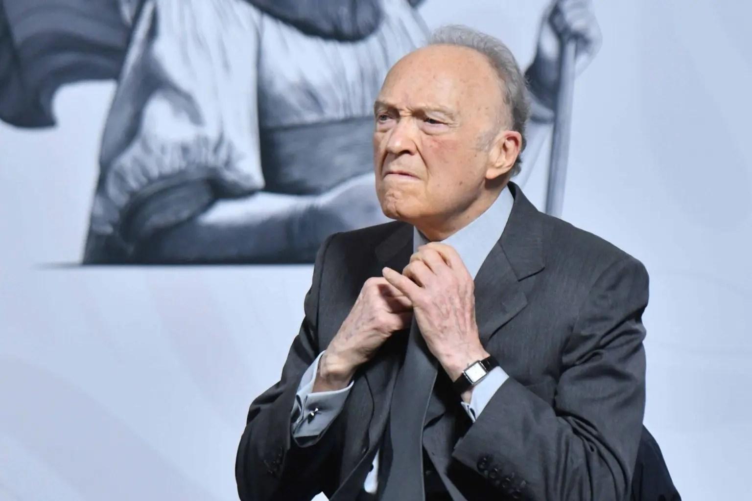 Renuncia Alejandro Gertz Manero a la Fiscalía General de la República