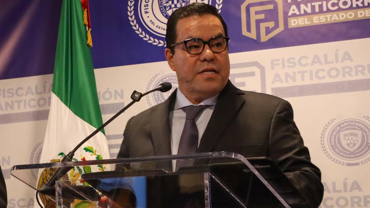 Busca Corral “conejazo”; denuncia Anticorrupción atracción de la FGR