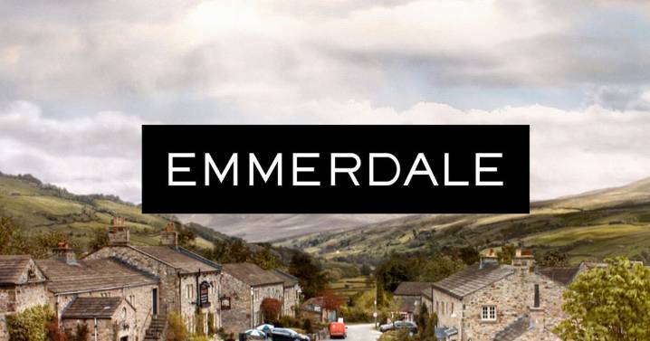 Emmerdale star supported by fans as he undergoes surgery year after soap axe
