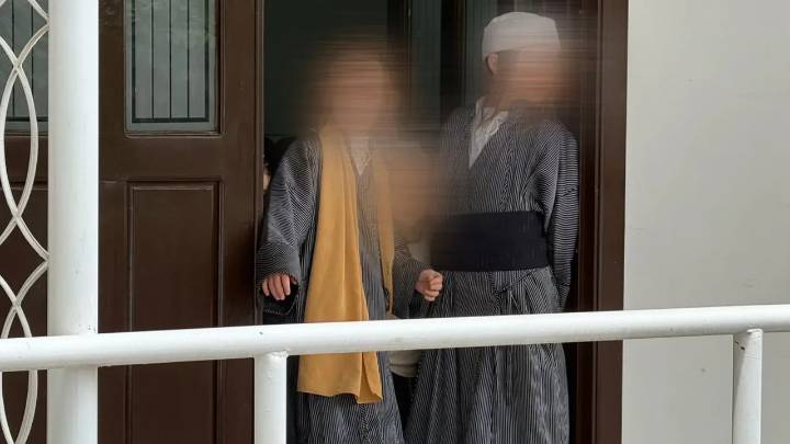 Migración Colombia rescata 17 menores en poder de secta judía ortodoxa en Antioquia