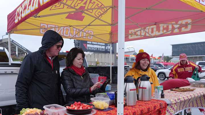 See photos of Iowa State fans tailgating before Arizona State game