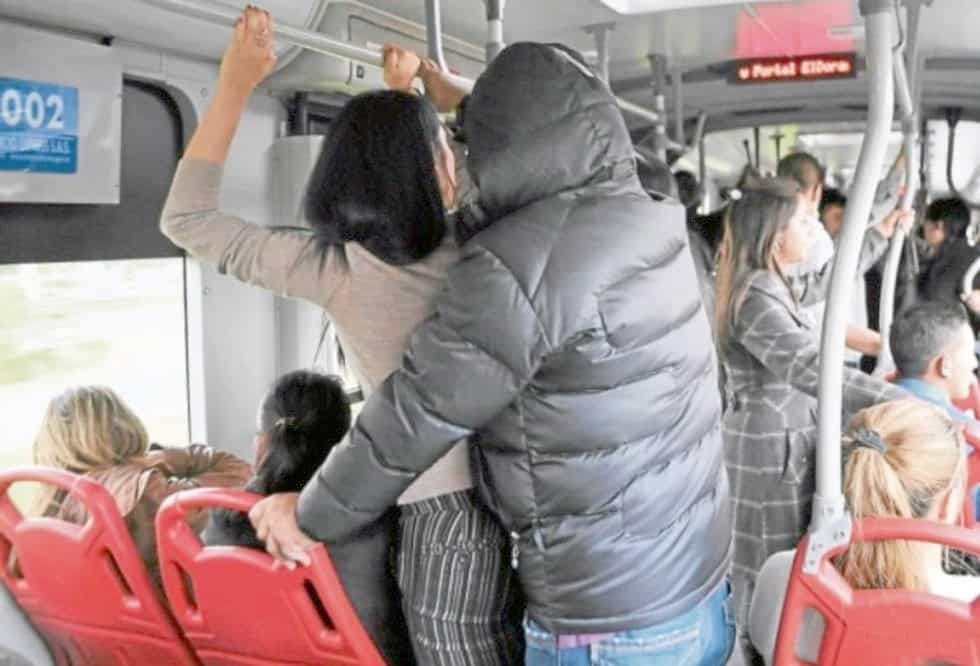 Ampliarán definición de acoso en el transporte público