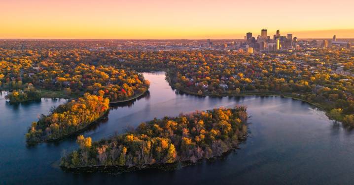 Highs near 60, some sun on Wednesday as mild stretch continues in Twin Cities