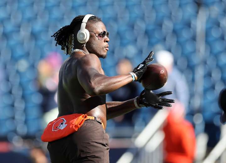 David Njoku wants to be a Brown for life; is it possible?