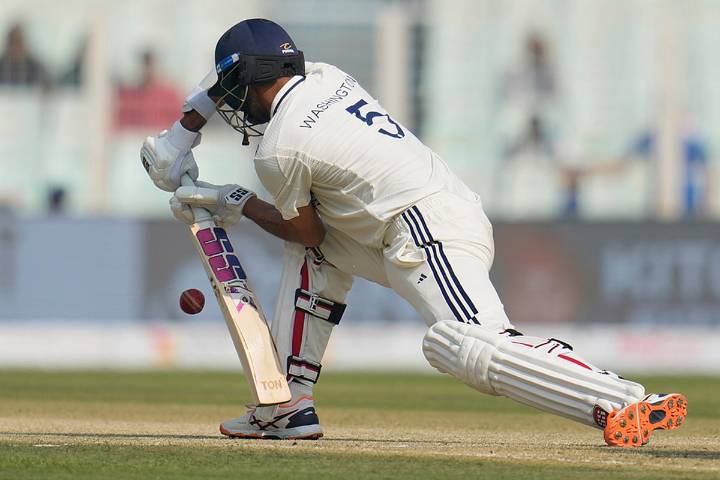 India Vs South Africa 1st Test Day 2: See Best Photos From Eden Gardens