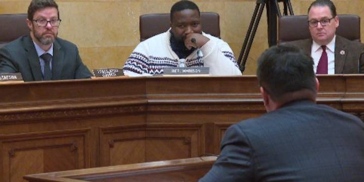 AI Data Centers continue plans to expand in Wisconsin, lawmakers hold hearing