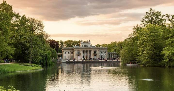 Rick Steves’ Europe: Warsaw: A resilient spirit carved by a harsh history