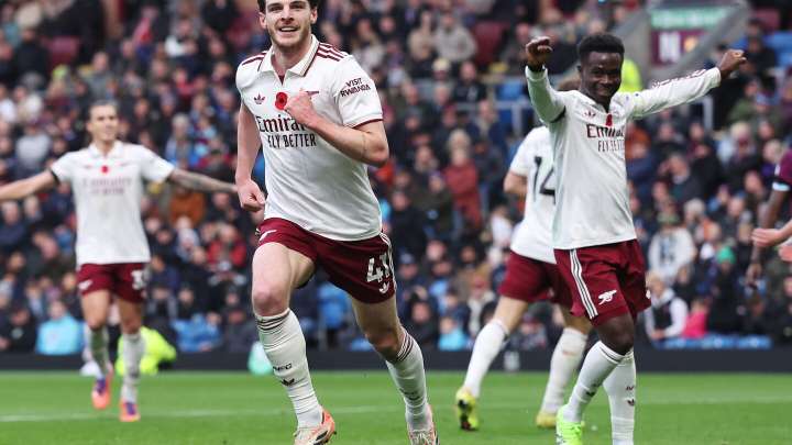 Burnley 0-2 Arsenal: Gunners score headers, keep another clean sheet