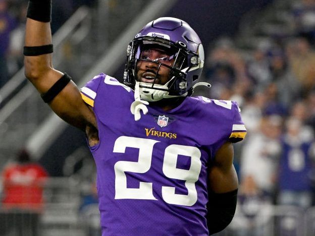 Jets cornerback Kris Boyd clinging to life after NY shooting