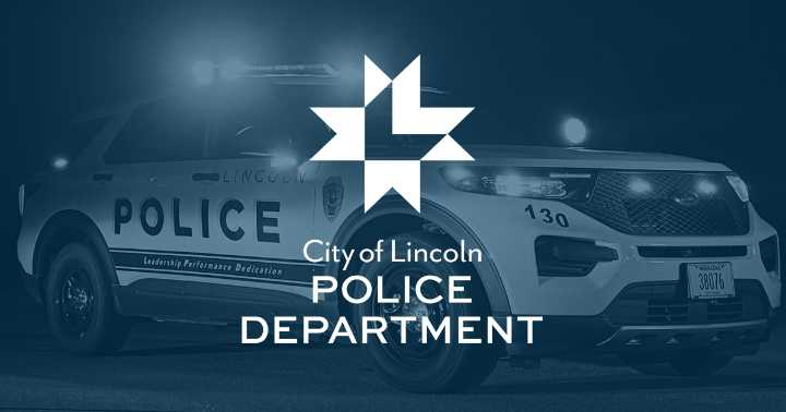 Man shoots, kills himself in back of Lincoln police cruiser