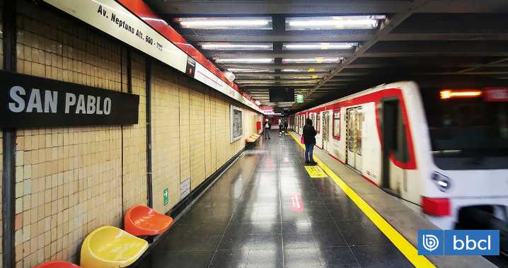 Cierran tres estaciones de la Línea 1 del Metro por persona en la vía