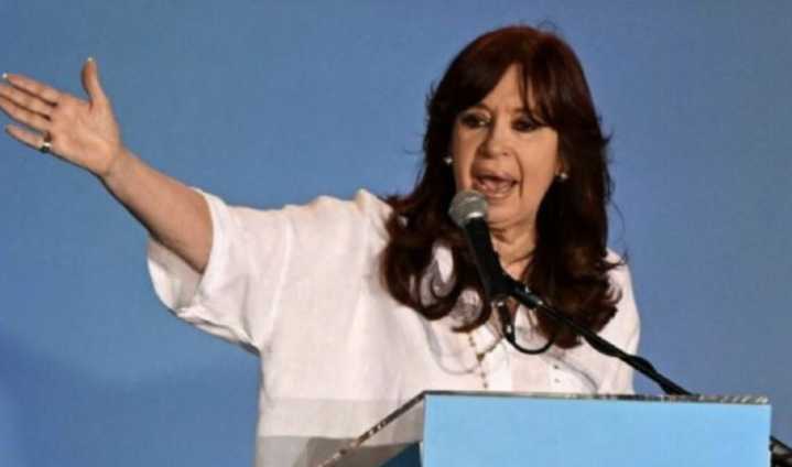Ordenan decomisar bienes a Cristina Fernández por desfalco al Estado