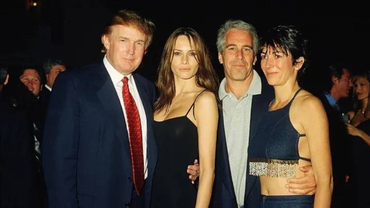 Revelan demócratas correos entre Trump y Epstein