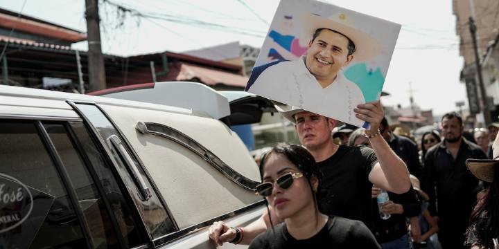 Carlos Manzo: ésta fue la razón por la que asesinaron al alcalde de Uruapan, según Raymundo Riva Palacio