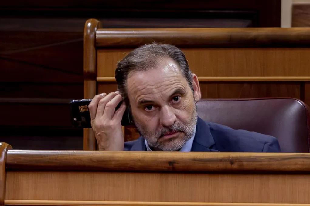 El juez del 'caso Koldo' en la Audiencia Nacional abre una investigación por los pagos en metálico en el PSOE tras pedirlo el Supremo