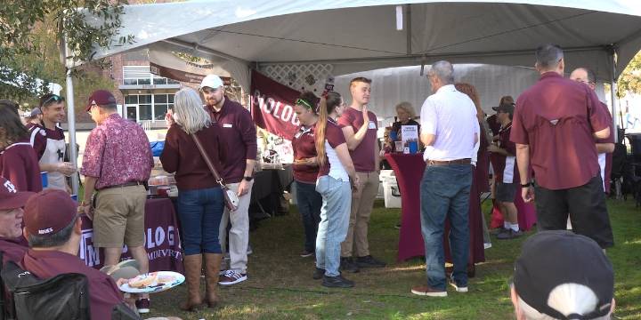 Aggie fans enjoy tailgating atmosphere at Kyle Field