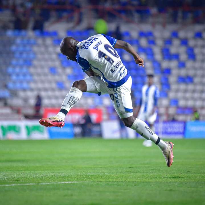 Pachuca se impone ante Pumas y avanza a la siguiente ronda