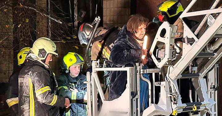 Russian strikes hit an apartment building and energy sites in Ukraine, killing 4