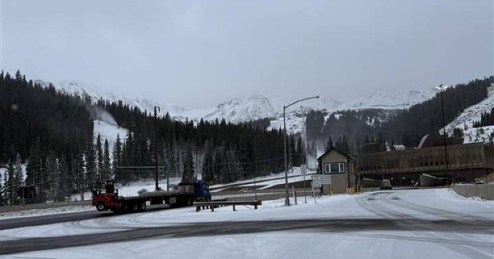 AAA projects 1.8% increase across the country in travelers on the road this Thanksgiving