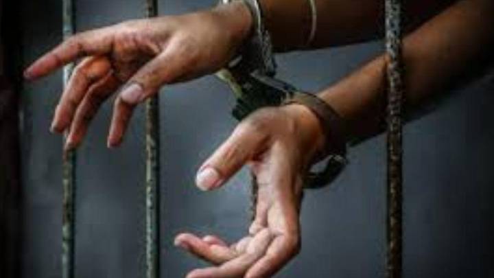 Mumbai: Three arrested for robbery in Palghar house; Rs 10 lakh valuables seized