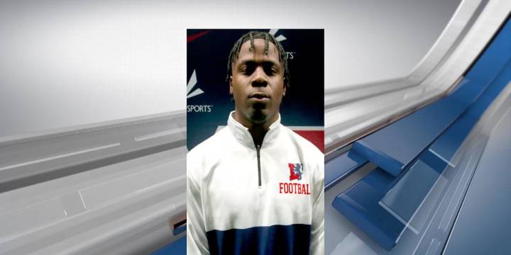 Corrigan-Camden’s Williams catches touchdown pass in Lyon College win