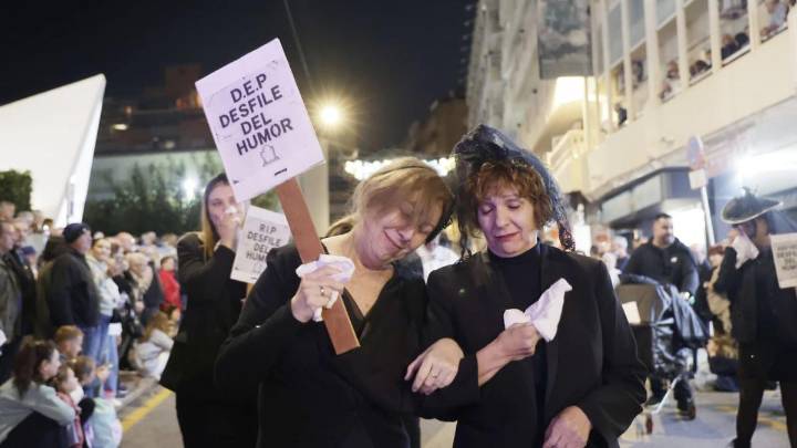 Un río de carcajadas recorre Benidorm