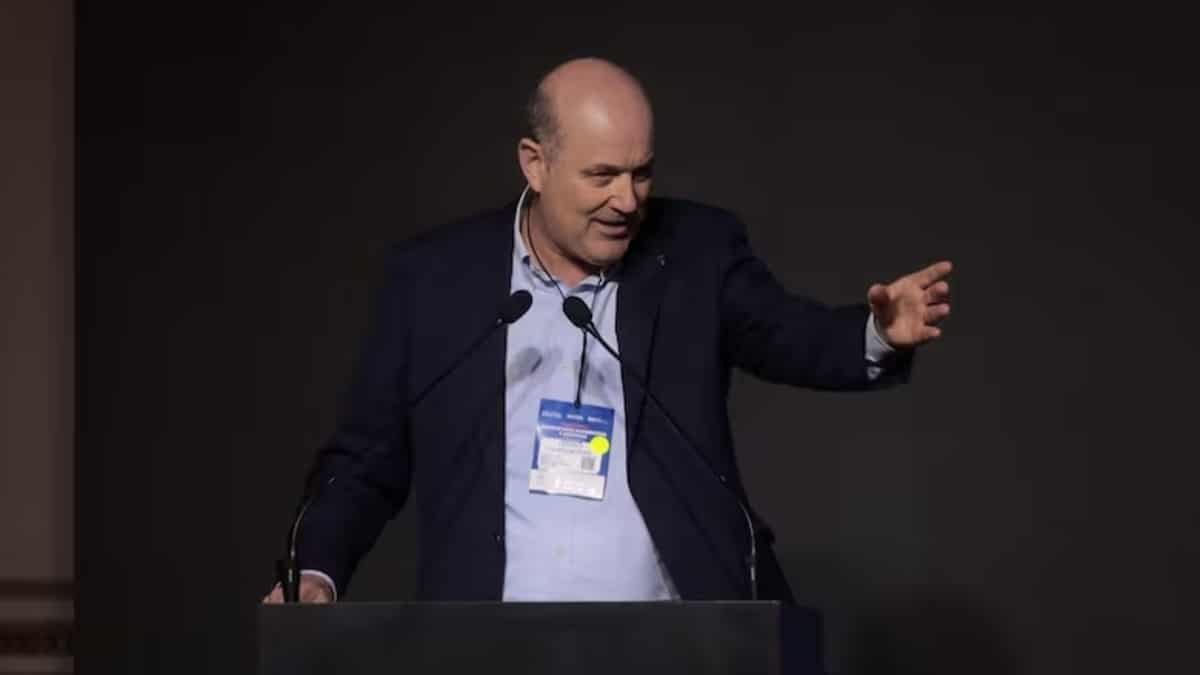 La reforma laboral mantendría las indemnizaciones y pone el foco en los salarios dinámicos y la productividad