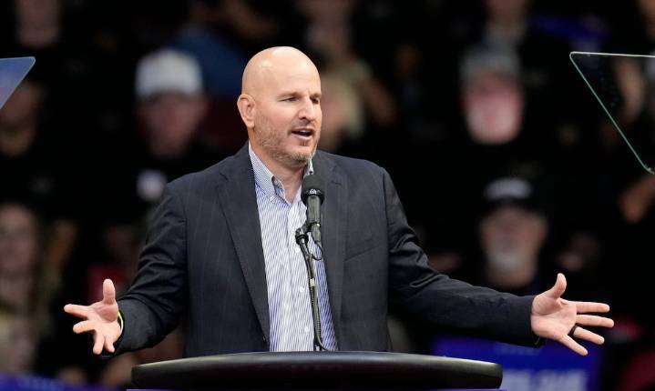 El Gobierno de Boric envía una nota de protesta a EE UU por declaraciones “desafortunadas” del nuevo embajador designado por Trump