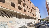 Las ruinas de la crisis inmobiliaria en Málaga: a subasta un gran edificio de viviendas tras casi 20 años en obras