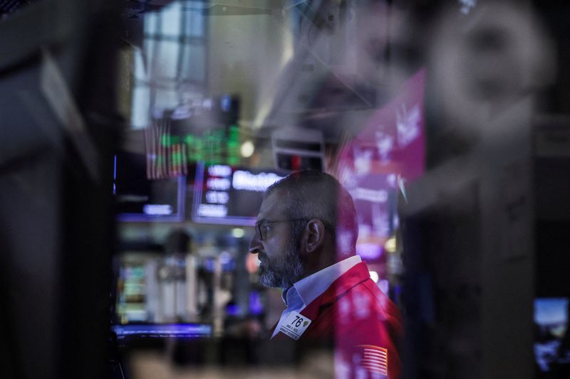 Wall Street opens mixed as investors assess data, Alphabet shines