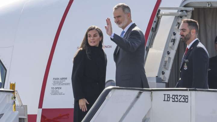 Felipe VI y Letizia parten hacia China