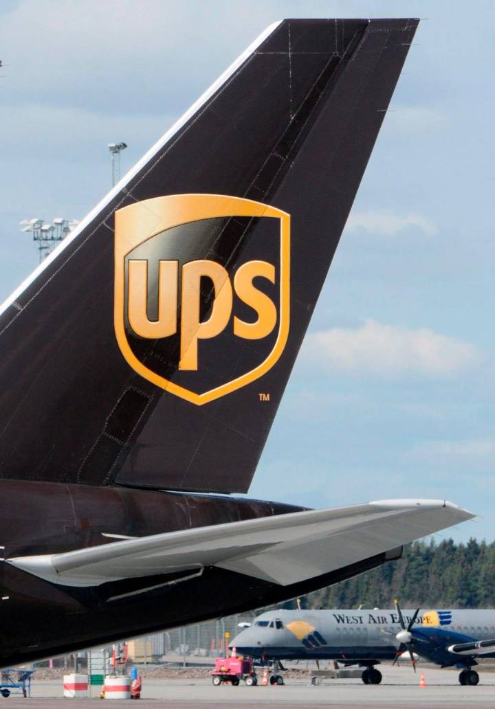 Al menos tres muertos y once heridos en el accidente del avión de UPS en Kentucky