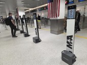 Aeropuerto de Miami baja a tres segundos revisión de pasaporte con tecnología biométrica
