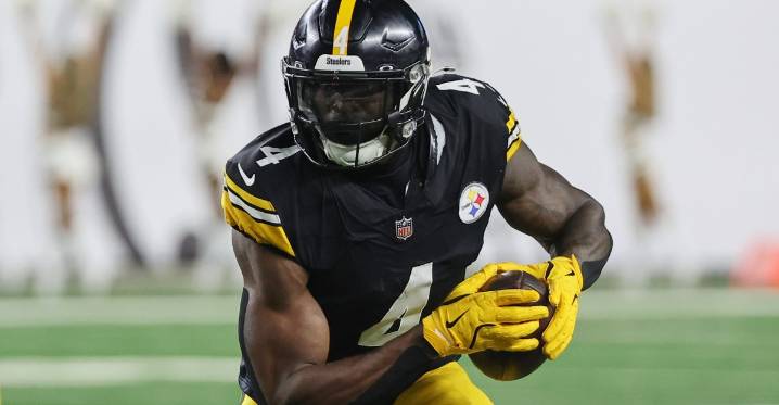 DK Metcalf responds to lack of targets in Steelers offense