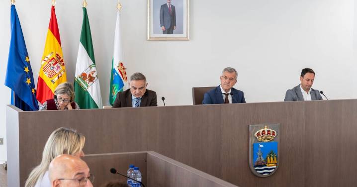 Estepona aprueba el presupuesto para 2026 con 27 millones para inversiones