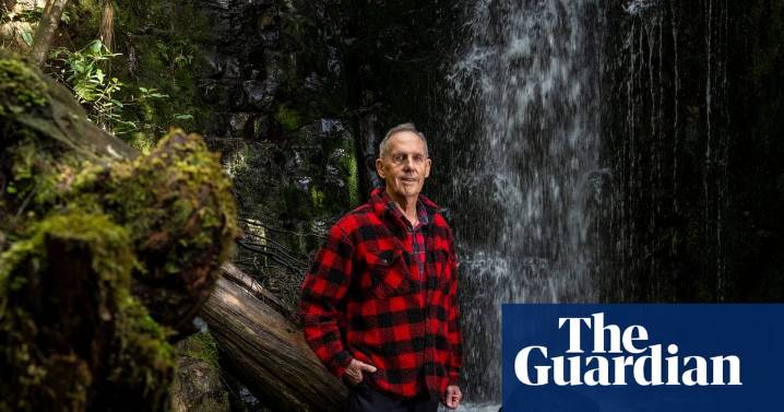 Bob Brown: ‘Being an environmentalist is sensible. I like defying the growth mentality because it’s irrational’