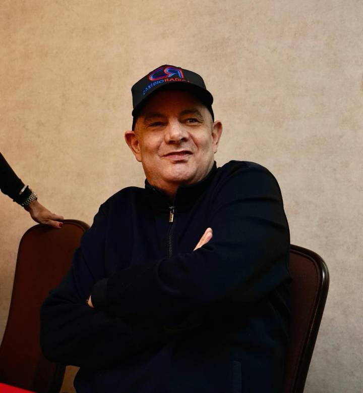 Vargas Lleras reaparece en el ruedo político: dirige reunión con bancada de Cambio Radical