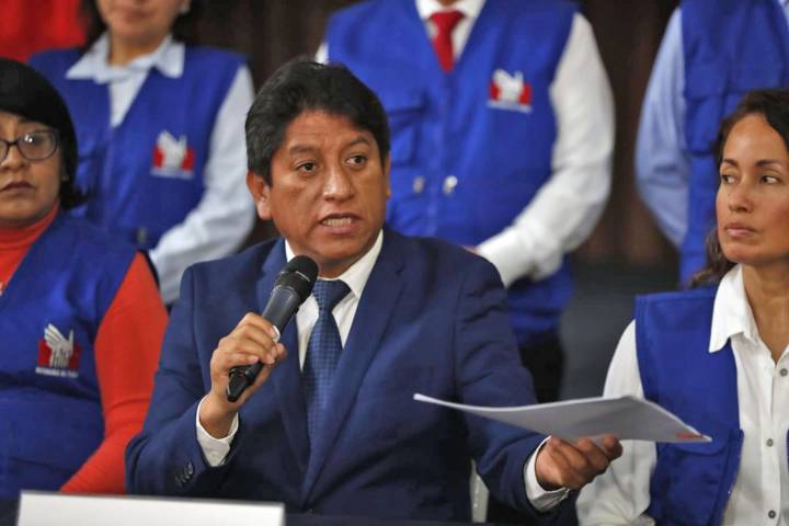 Defensoría del Pueblo rechaza propuesta de cárcel por usar capuchas en protestas