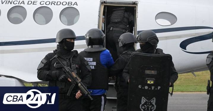 Córdoba trasladó dos peligrosos internos a una cárcel de máxima seguridad