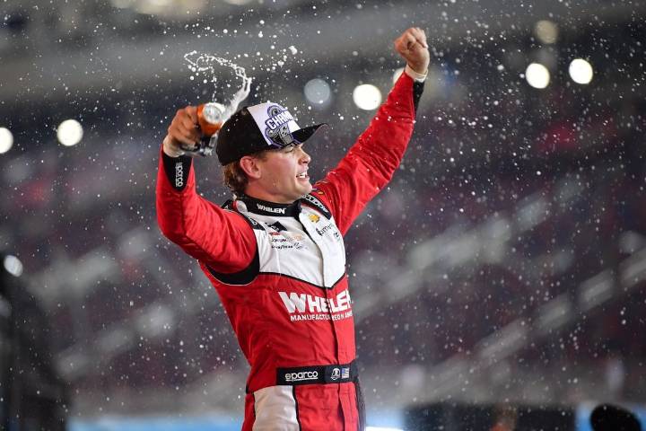 Deadspin | Jesse Love closes out breakout year with Xfinity Series championship