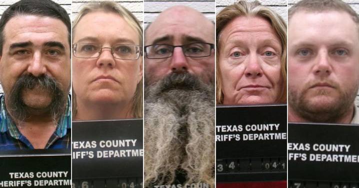 Suspects plead not guilty in killing of Kansas moms
