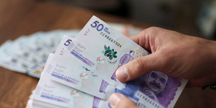 El aumento del salario mínimo de 2026 en dos dígitos sería “gravísimo” para empresarios y trabajadores: “Lo comido por lo servido”