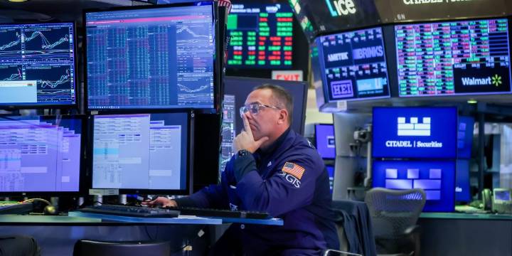 Dollar carry trades set to trounce world’s booming stock markets