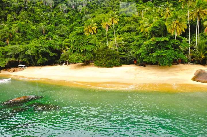 Cuatro islas para disfrutar del verano en Brasil
