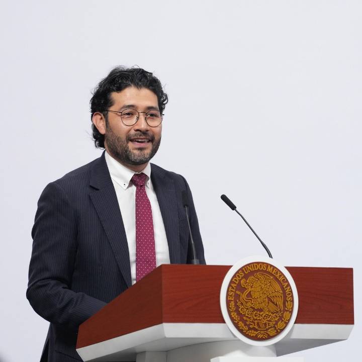 Informalidad laboral, reto pendiente para el desarrollo económico del país: STPS