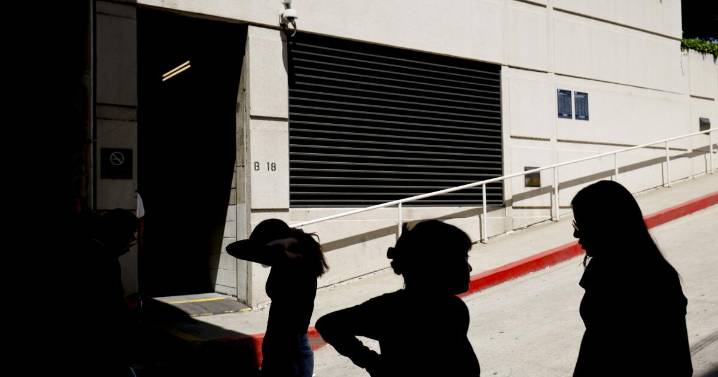 Federal judge orders government to stop blocking immigrant detainees from having access to lawyers