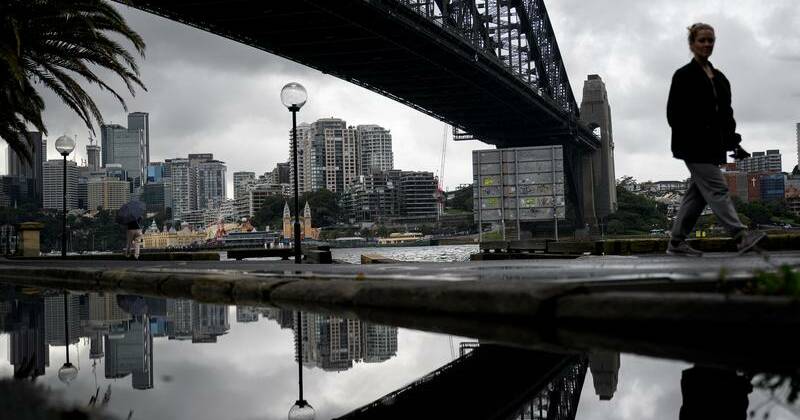 Unemployment falls to 4.3 per cent, exceeding forecasts